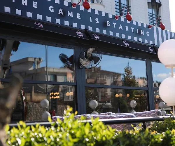 Szálloda Four Reels 3*