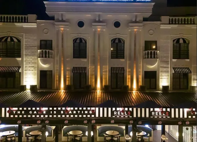 Szálloda Four Reels 3*