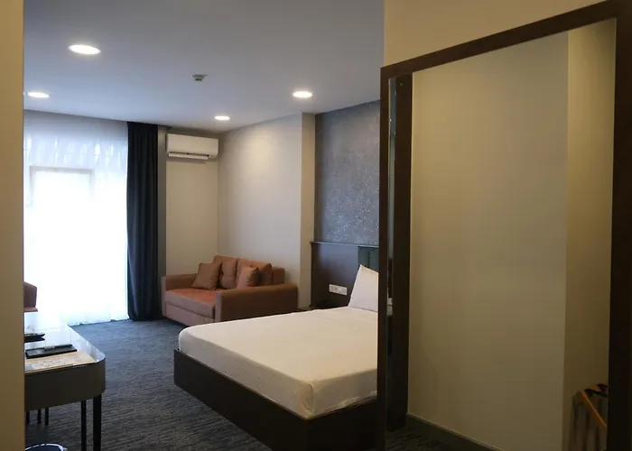 Four Reels Szálloda 3*